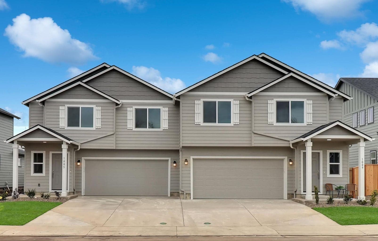 Photo of 21444 Livingston Drive 1 of 28