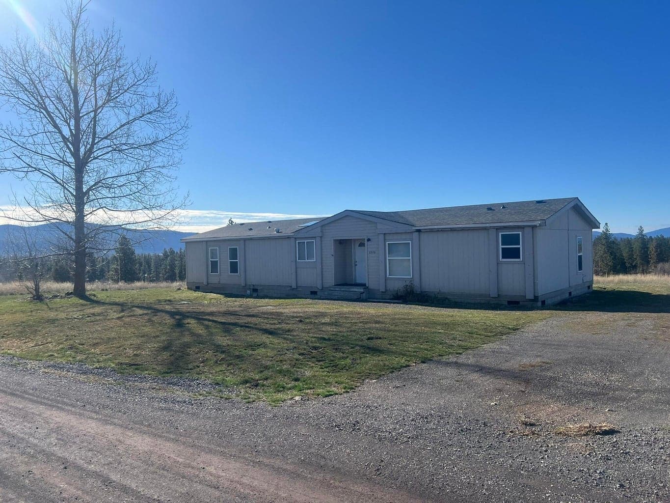 Photo of 2220 Springwood 2 of 25