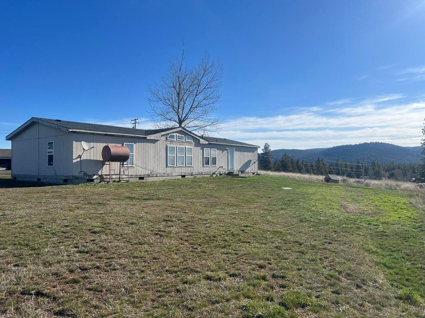Photo of 2220 Springwood 5 of 25