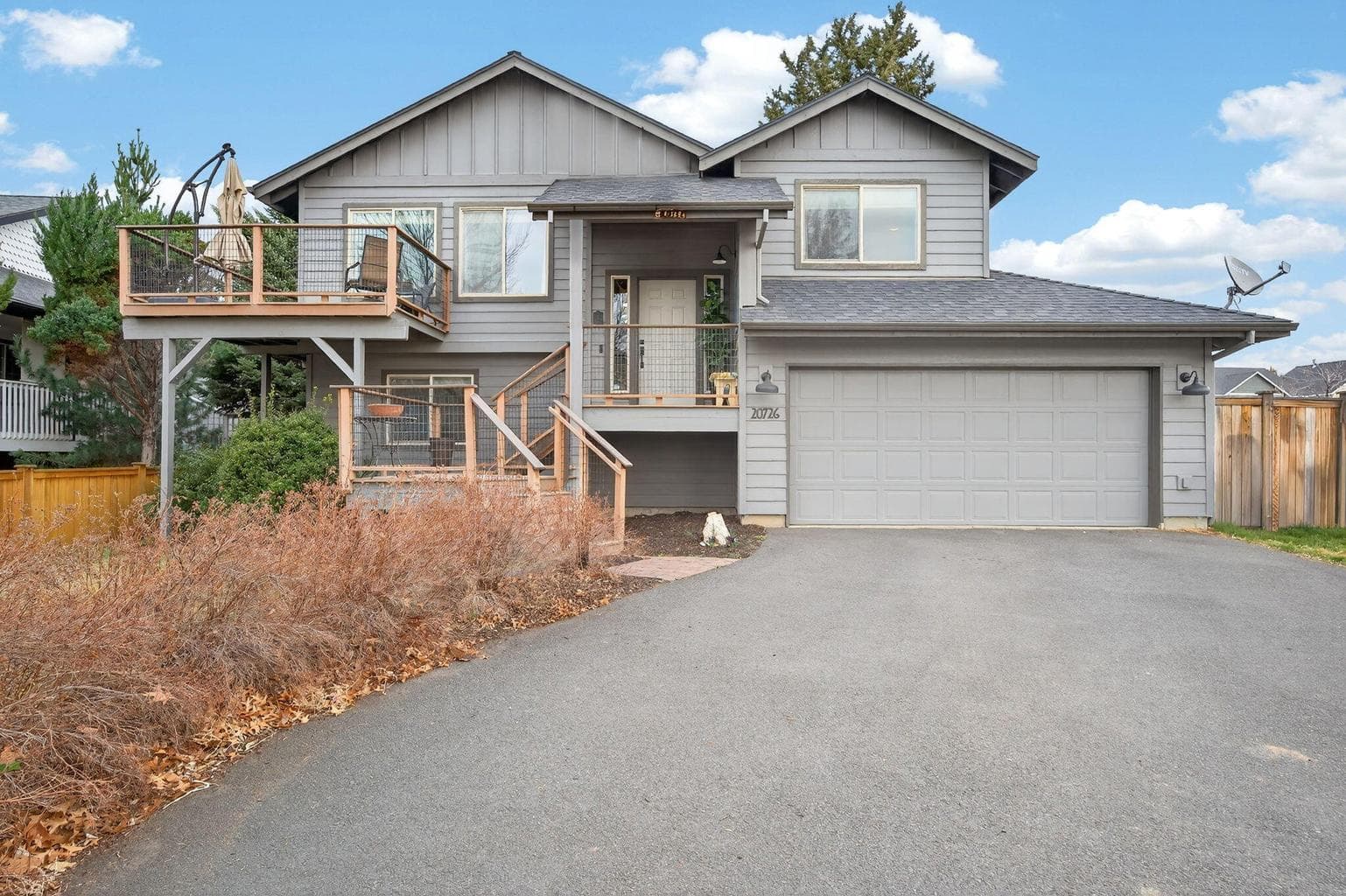 20726 Russell, Bend, OR, 97701 property photo