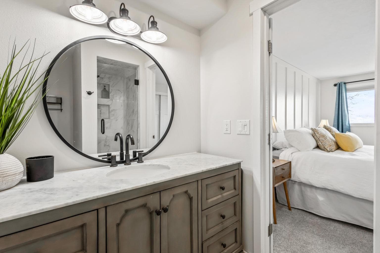 Photo of 17435 SW Hahlen Avenue 21 of 60