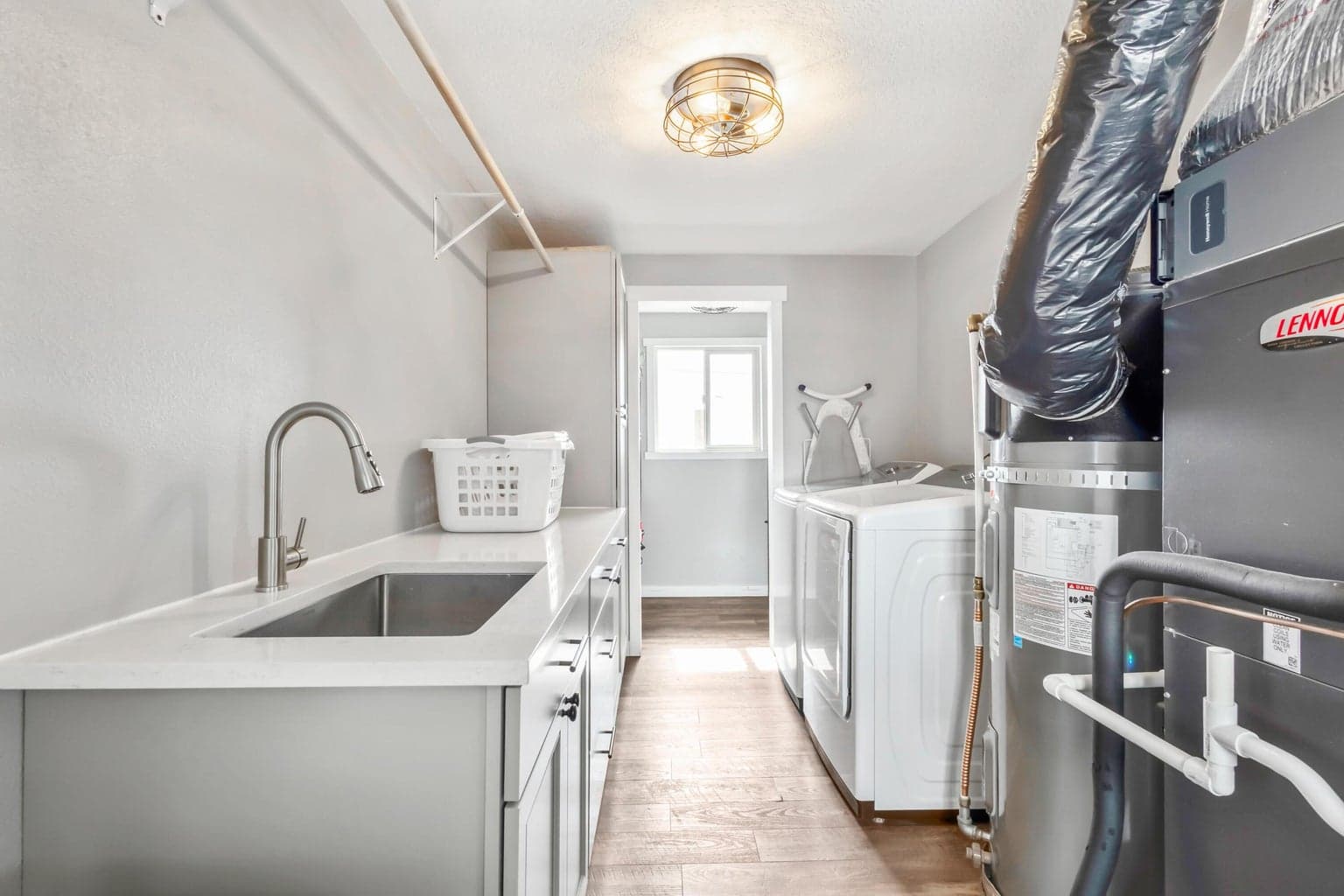 Photo of 17435 SW Hahlen Avenue 30 of 60