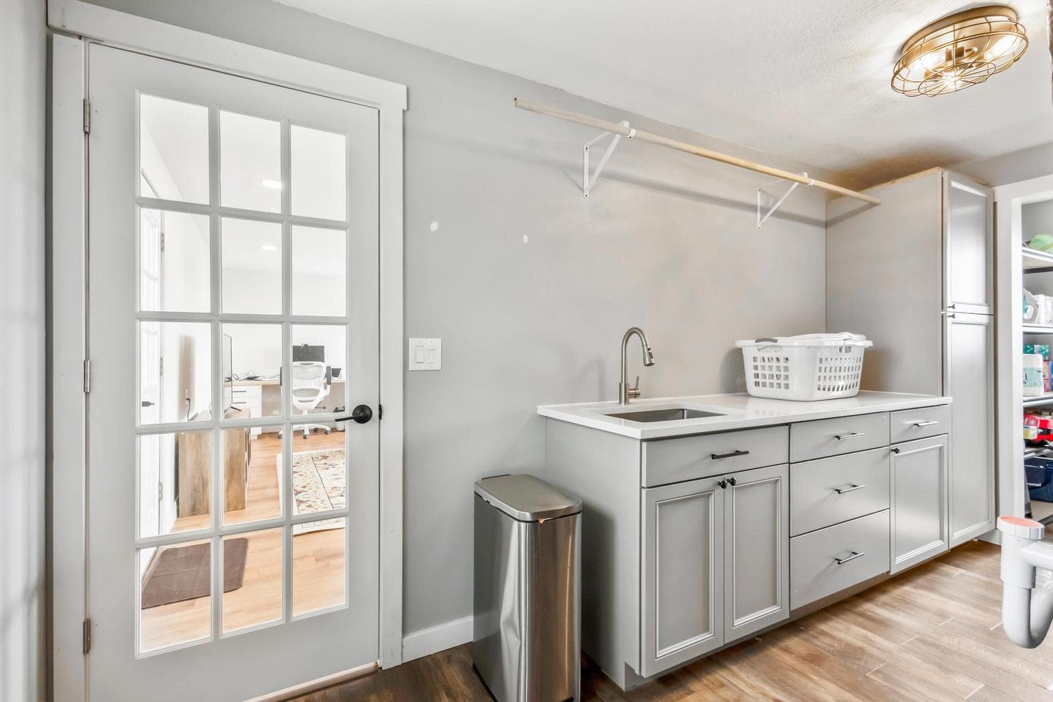 Photo of 17435 SW Hahlen Avenue 31 of 60