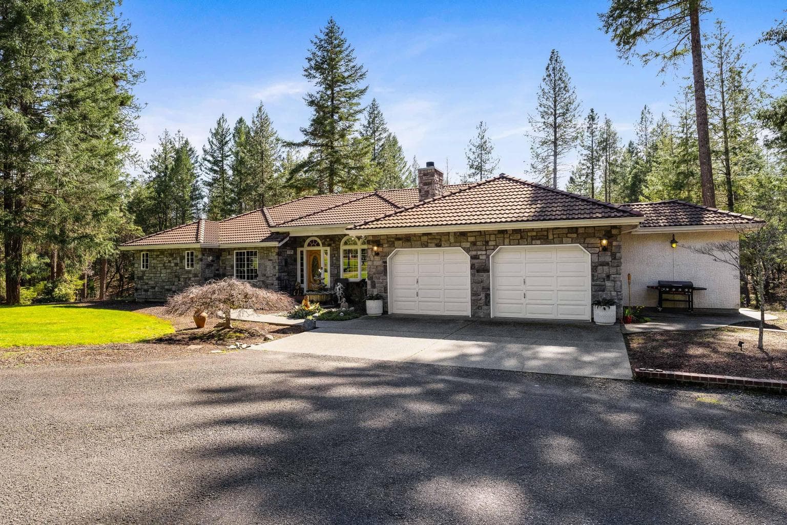 Photo of 313 Eagle Ridge 2 of 65