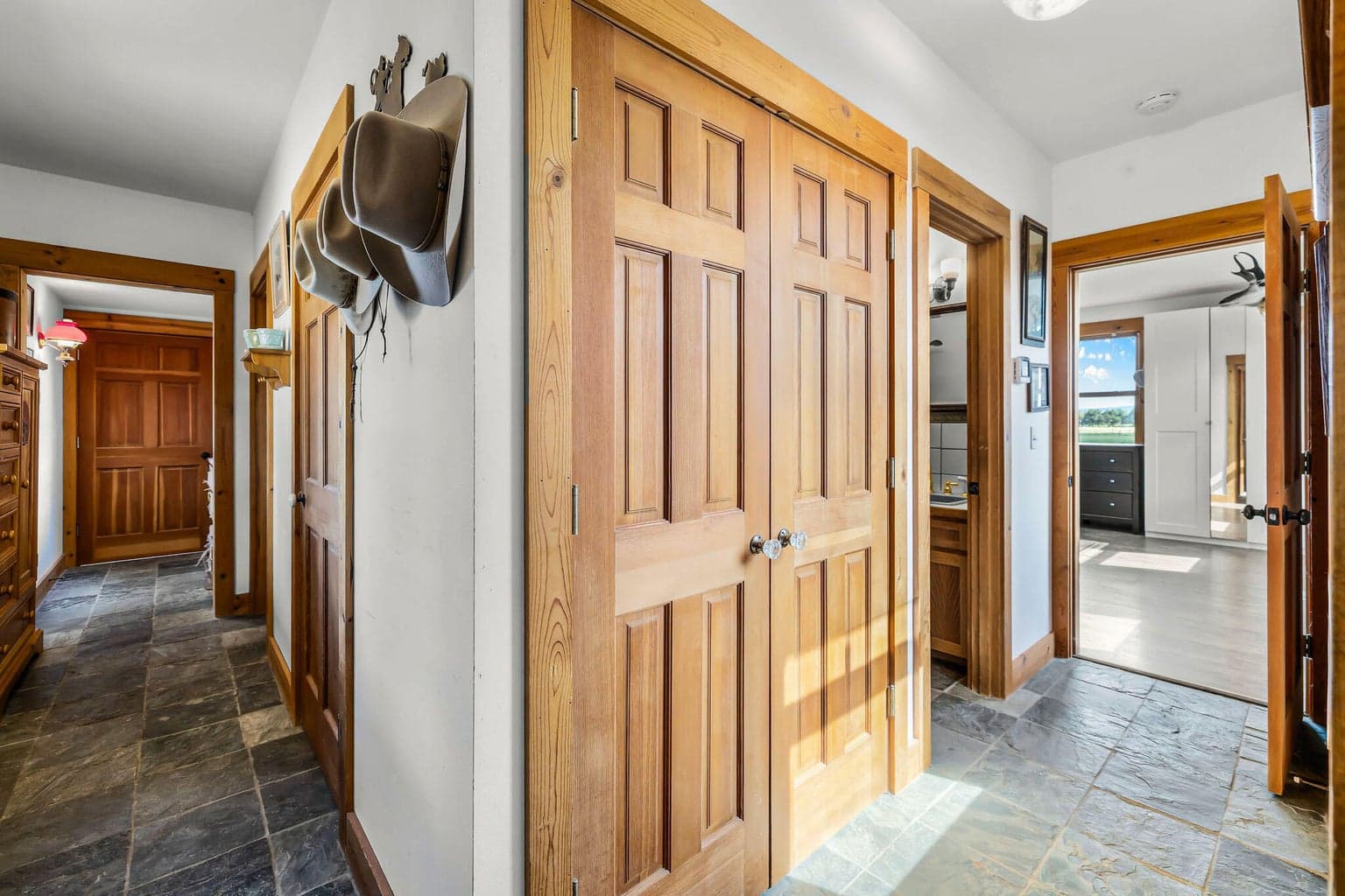 Photo of 25271 Alfalfa Market Road 20 of 78