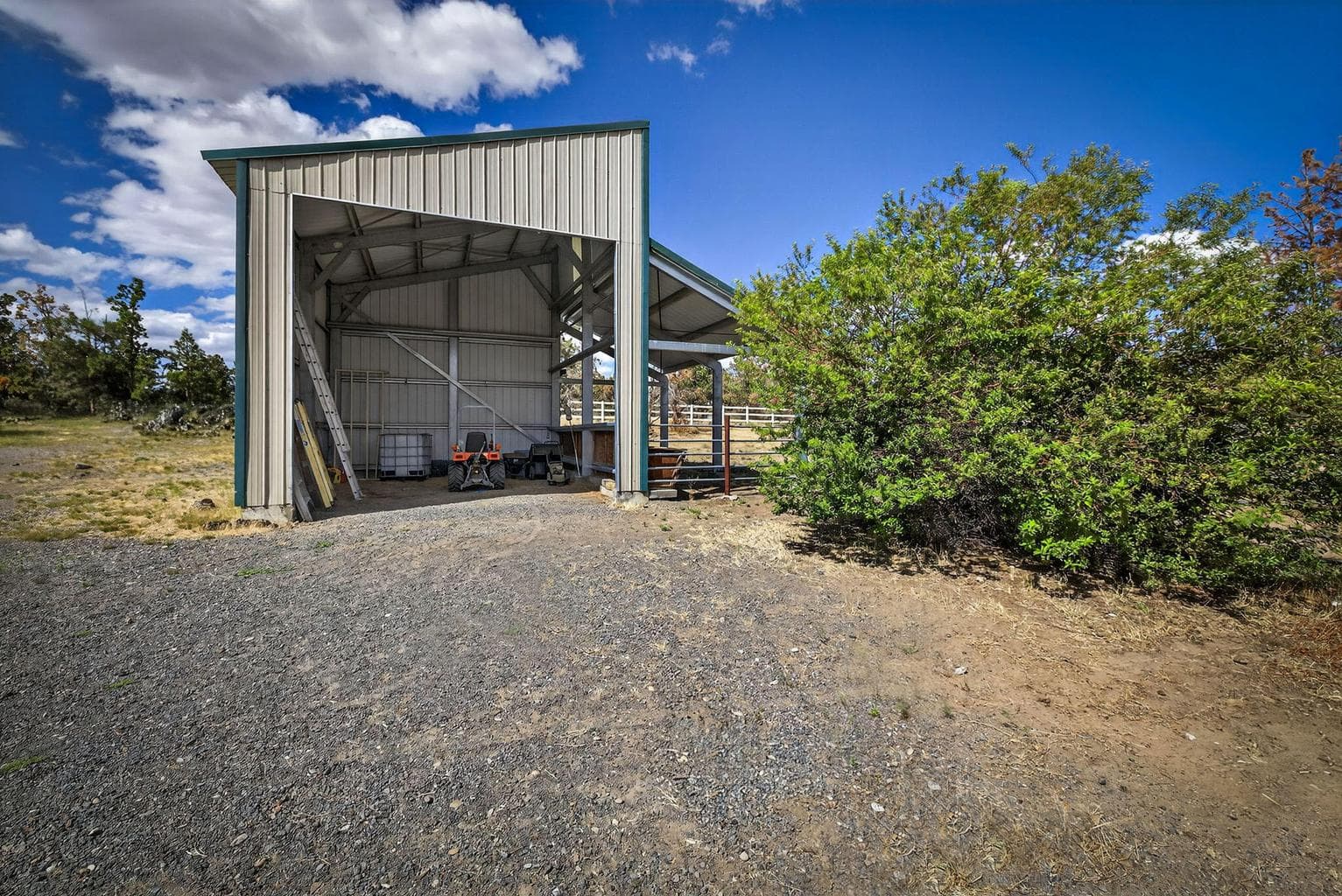 Photo of 25271 Alfalfa Market Road 48 of 78
