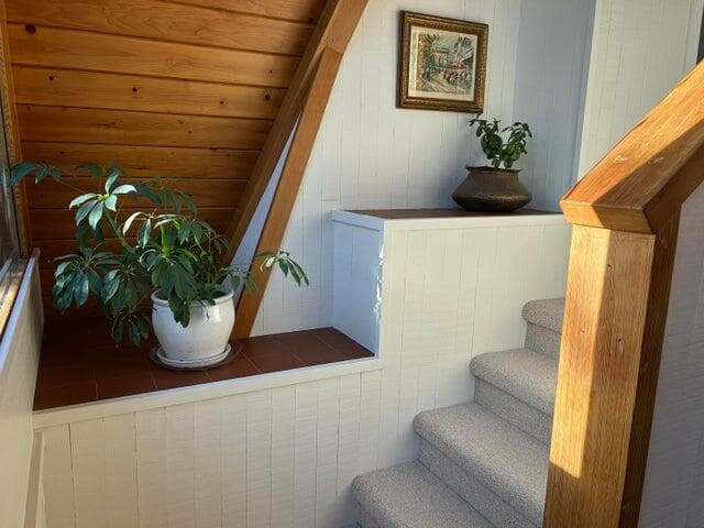 Photo of 13759 Meadow View 5 of 70