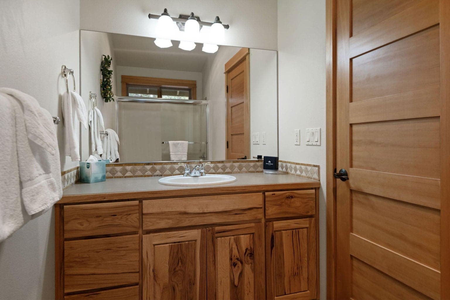 Photo of 57561 Whistler Lane 19 of 30