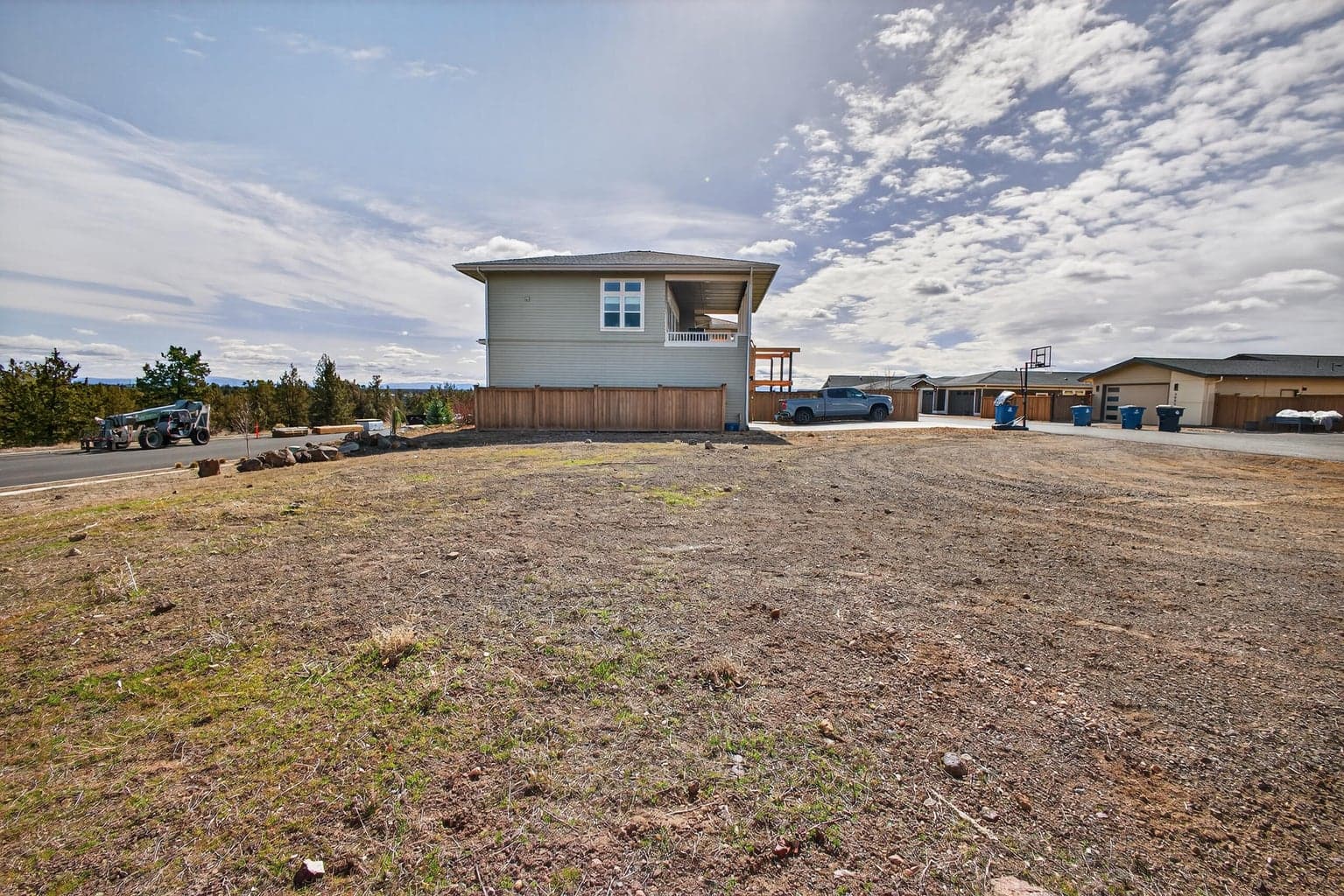 Photo of 3639 SW 43rd Street 9 of 14