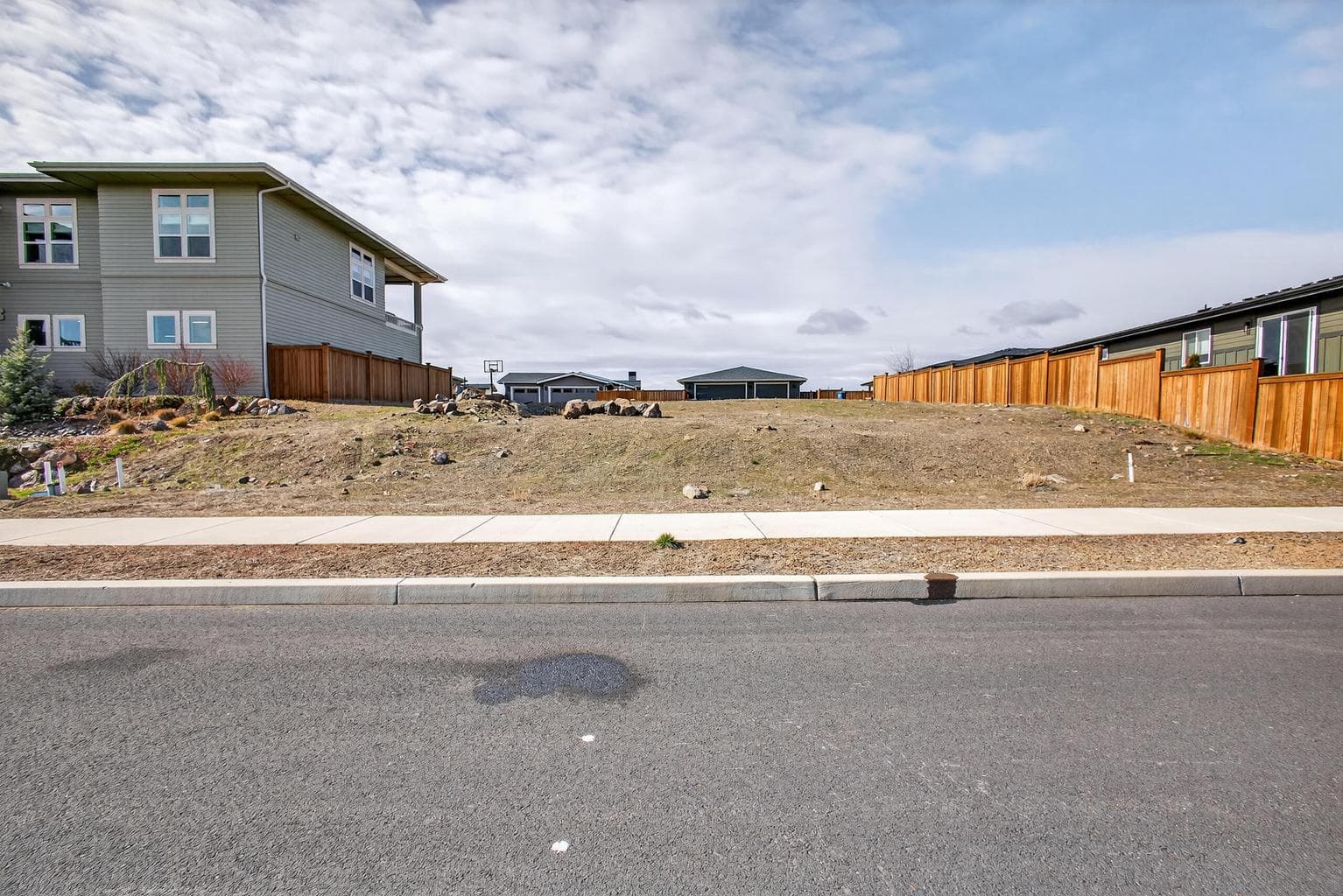 Photo of 3639 SW 43rd Street 11 of 14