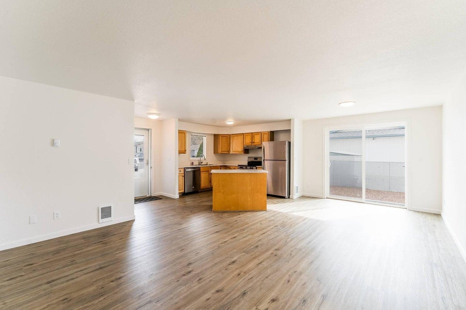 Photo of 961 S Algonquian Court 10 of 30