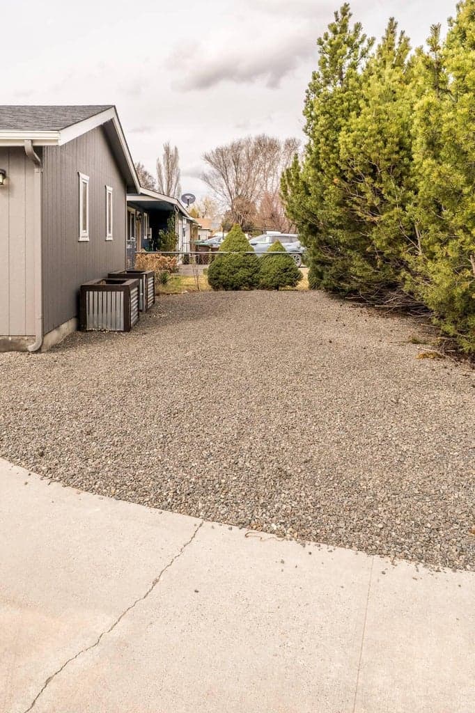 Photo of 961 Algonquian Court 3 of 30