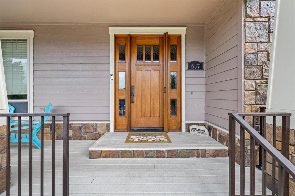 Photo of 637 Oak Wood 5 of 45