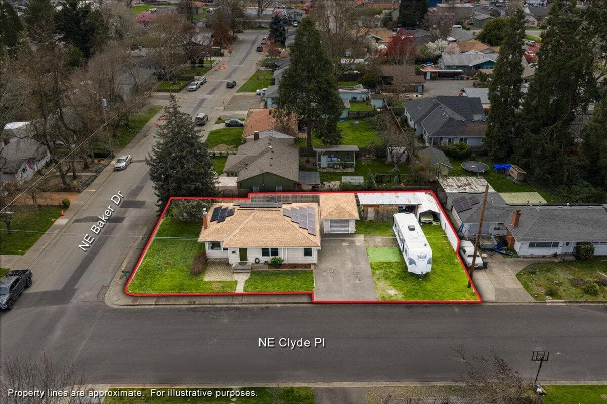 Photo of 442 Baker 3 of 22