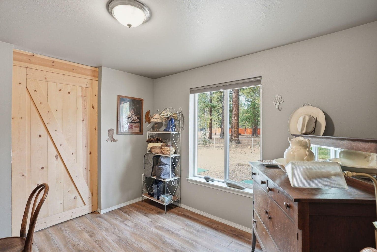 Photo of 51432 Jory Road 18 of 50