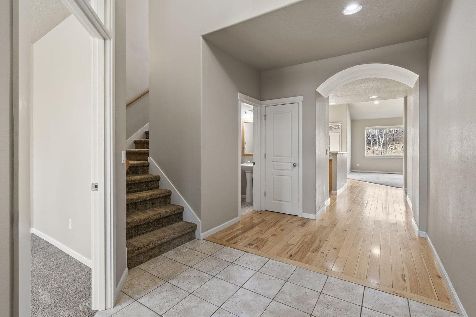 Open Entryway