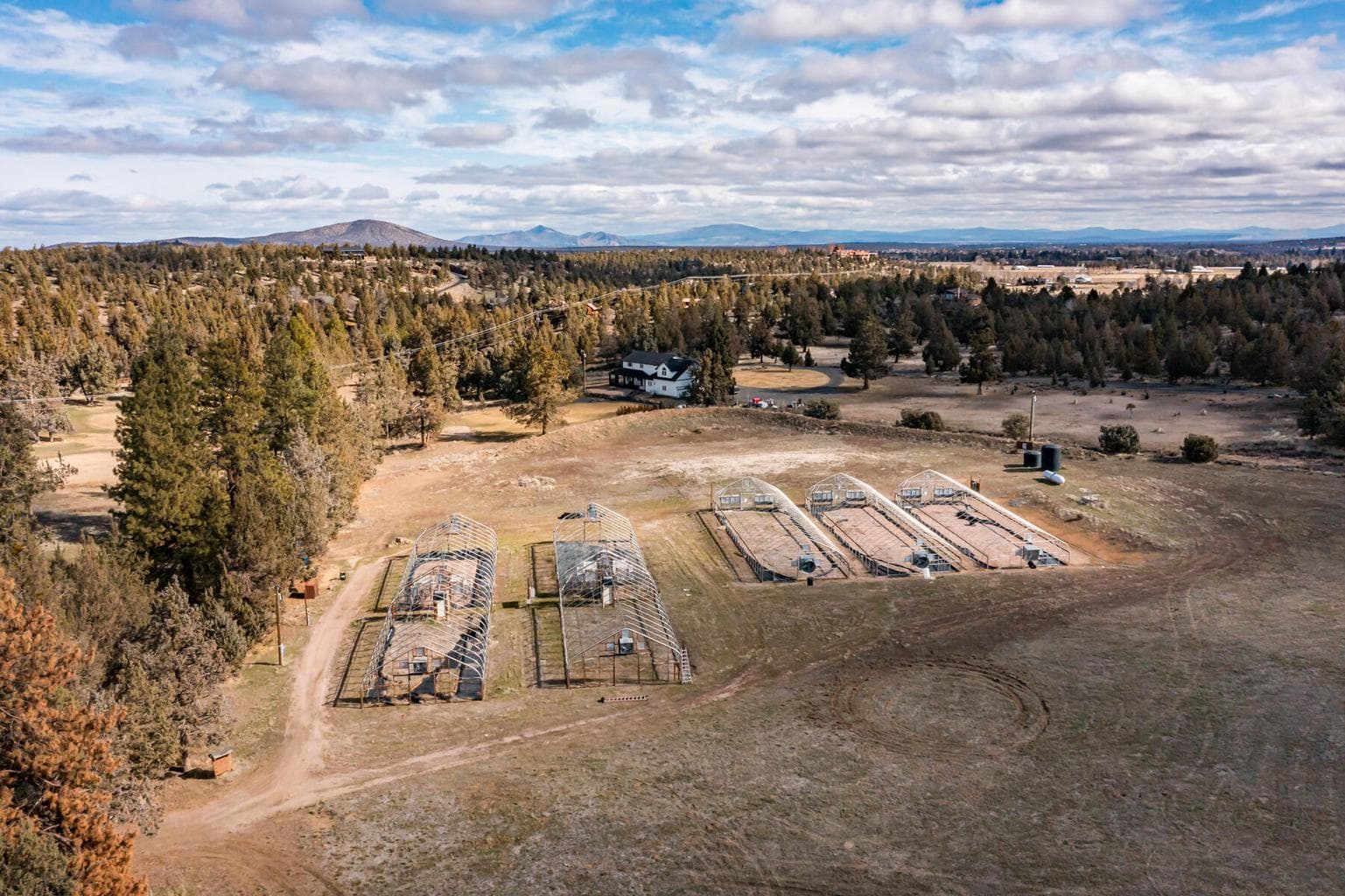 Photo of 65320 Hwy 20 5 of 42