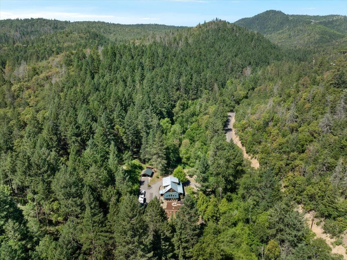 Photo of 487 Wagon Trail 3 of 49
