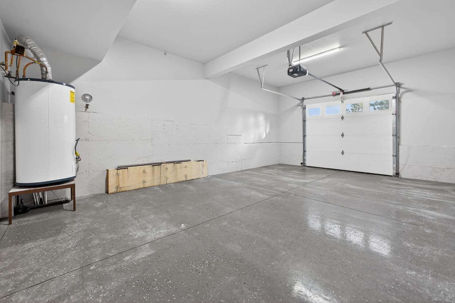 Photo of 3122 NW Colonial Drive 33 of 38