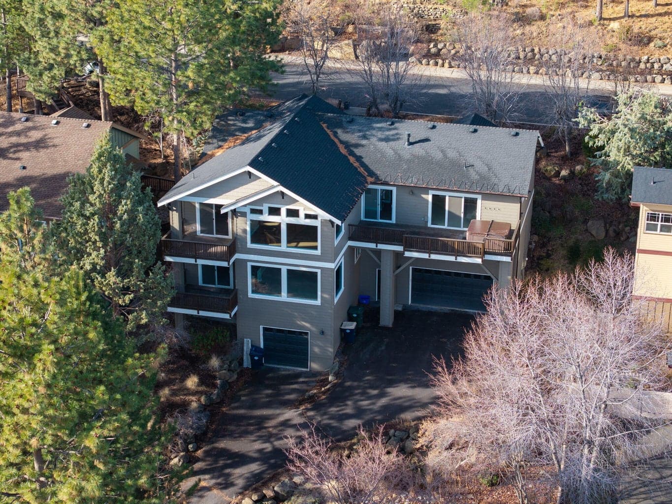 Photo of 3122 NW Colonial Drive 35 of 38