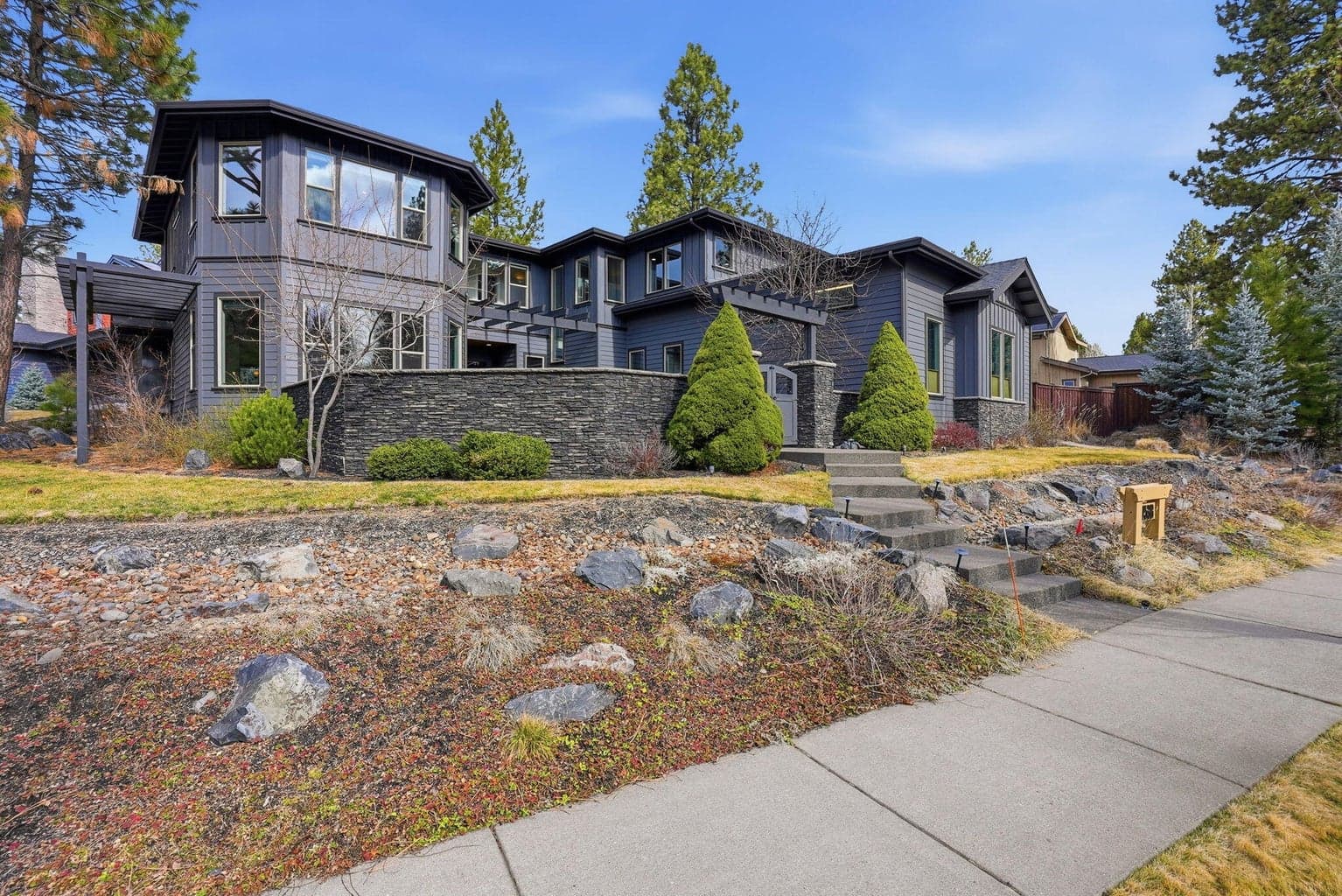 Photo of 2538 Hosmer Lake 2 of 39
