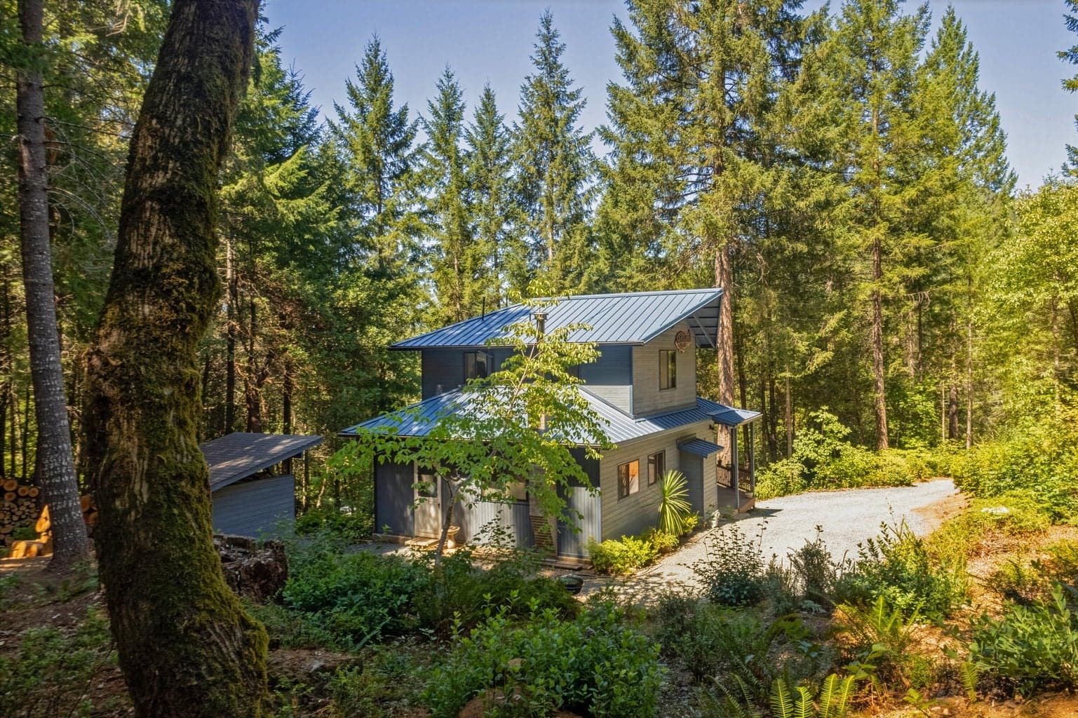 Photo of 4901 Thompson Creek 3 of 25
