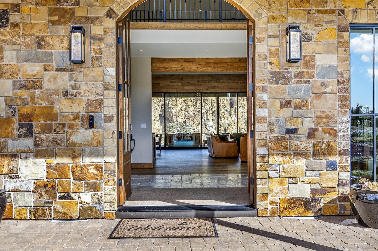 Photo of 11698 Pinedale 6 of 86