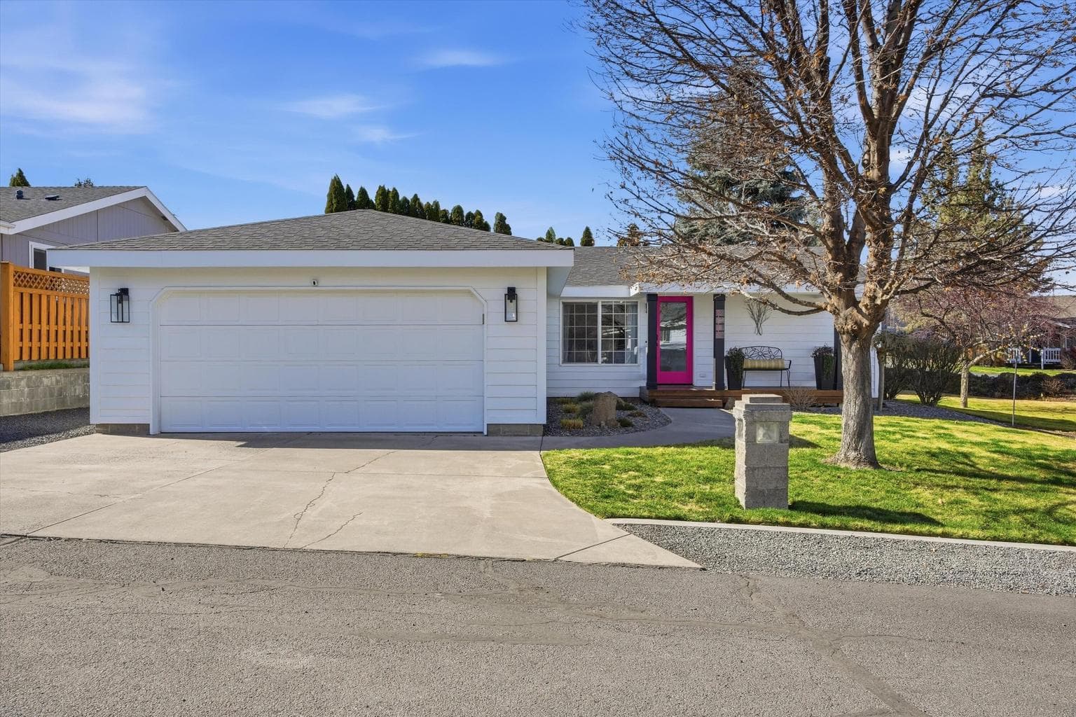 Easily park 2-3 vehicles on the driveway and fit additional cars or recreational equipment in the garage.