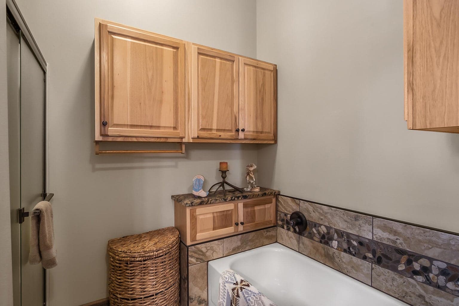 Photo of 15730 Jackpine Road 28 of 43
