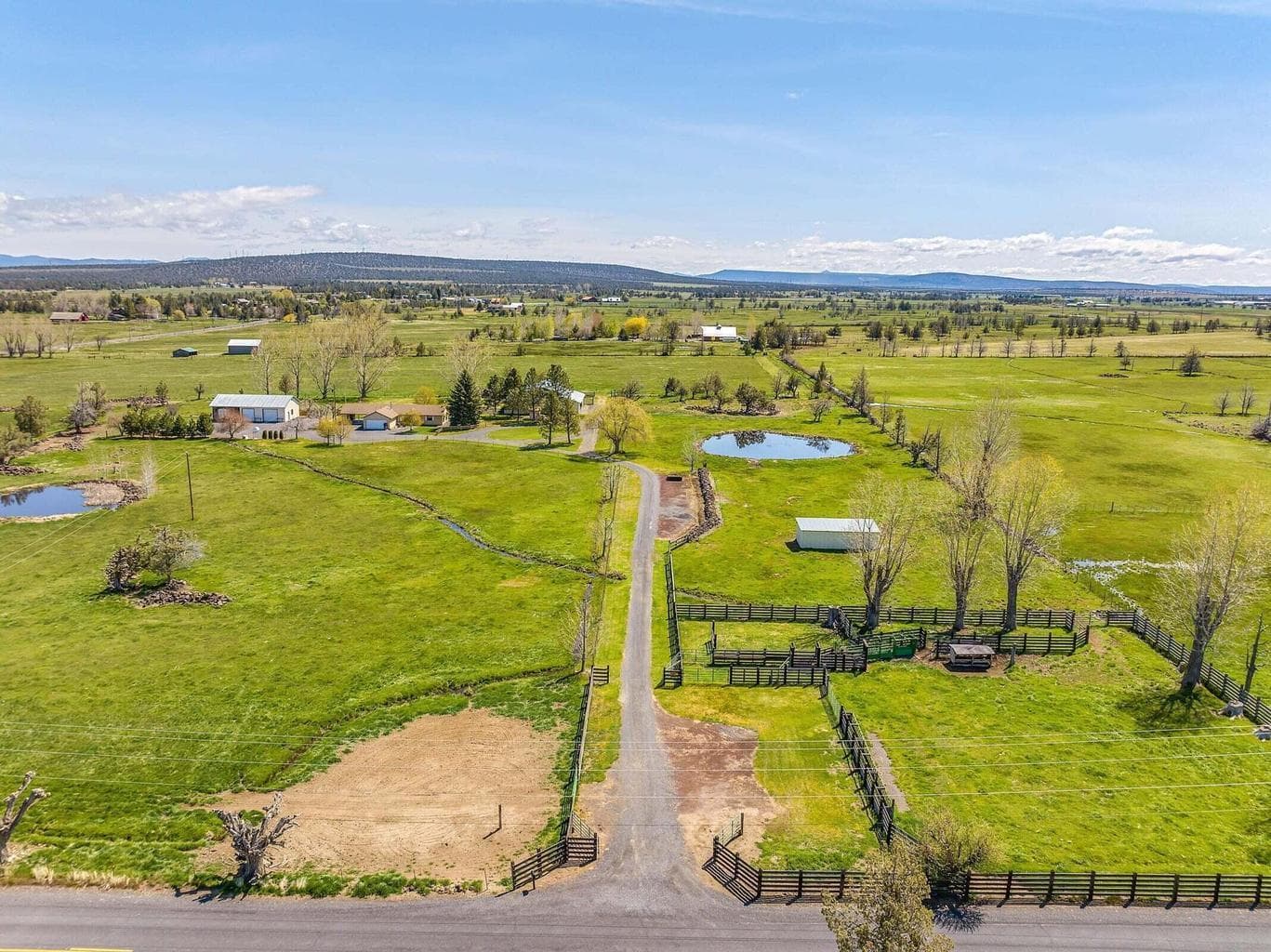 Photo of 4088 SW Minson Road 44 of 47