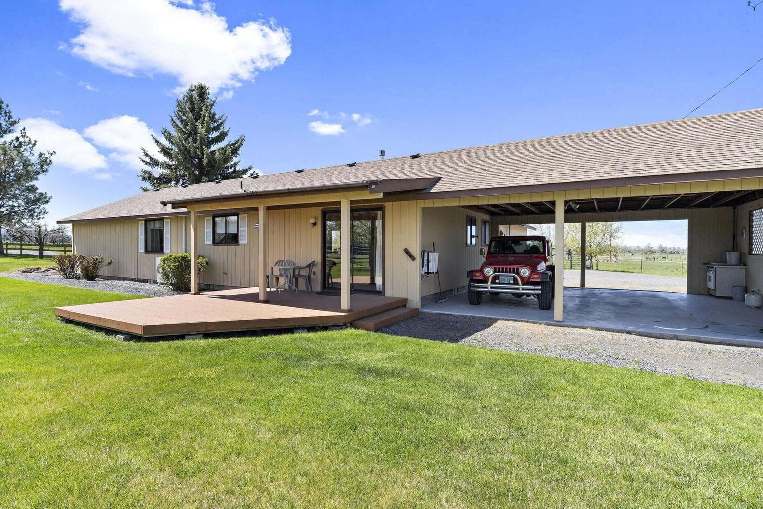 Photo of 4088 SW Minson Road 33 of 47