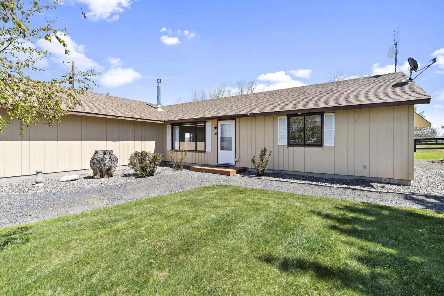 Photo of 4088 SW Minson Road 37 of 47