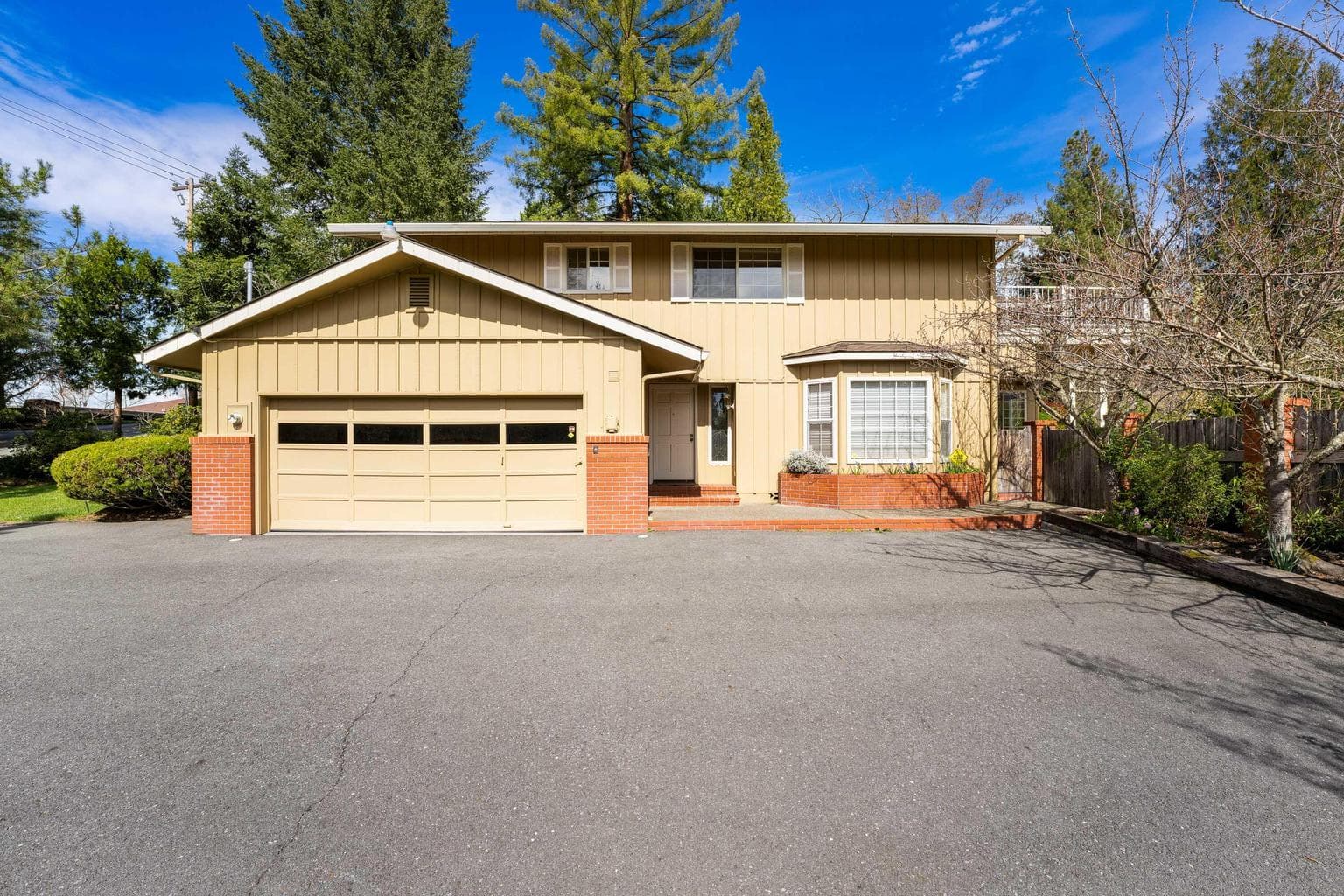 Photo of 1345 9th 3 of 65
