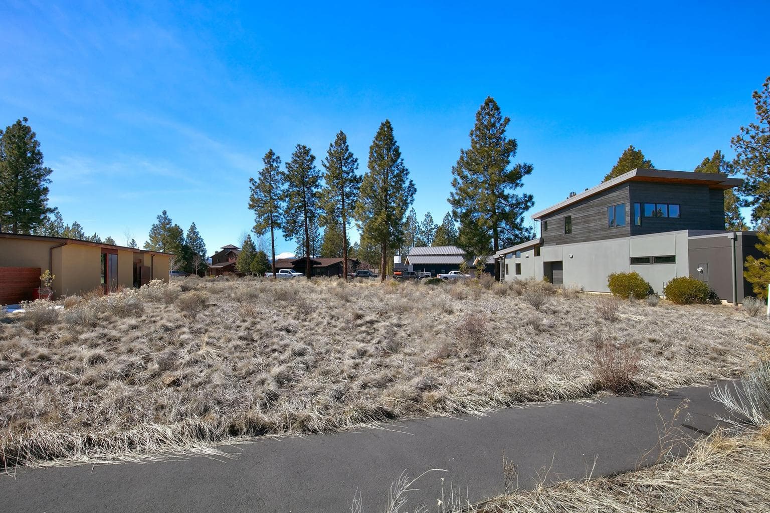 Photo of 62765 Sand Lily Way 2 of 33
