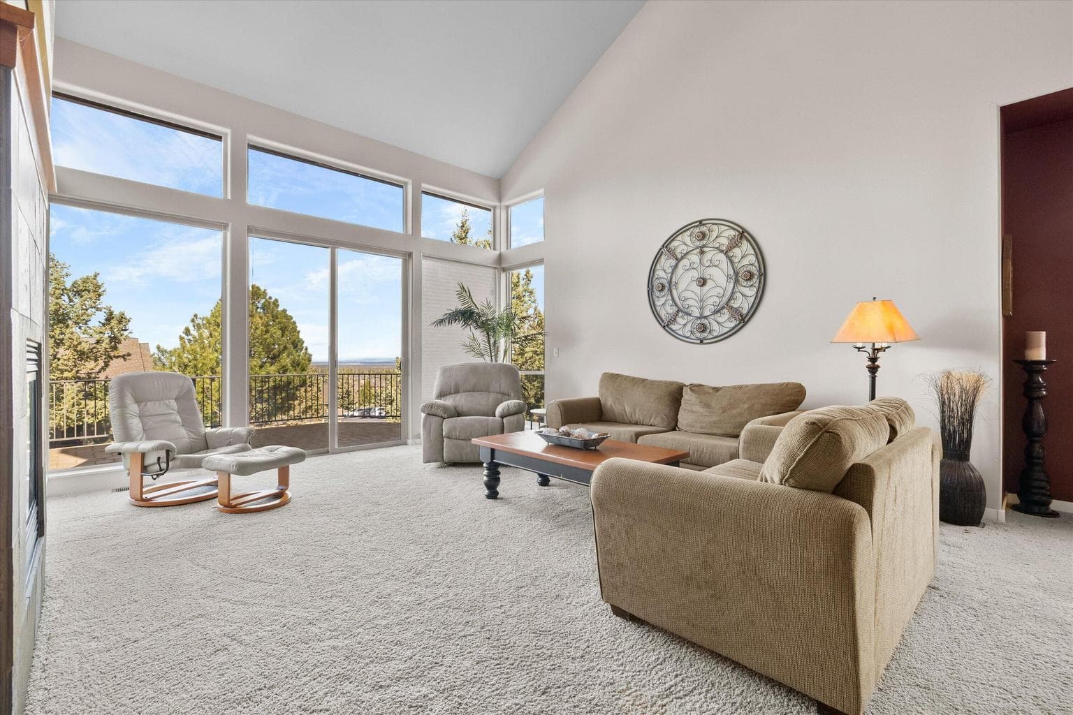 Photo of 10879 Village 5 of 37