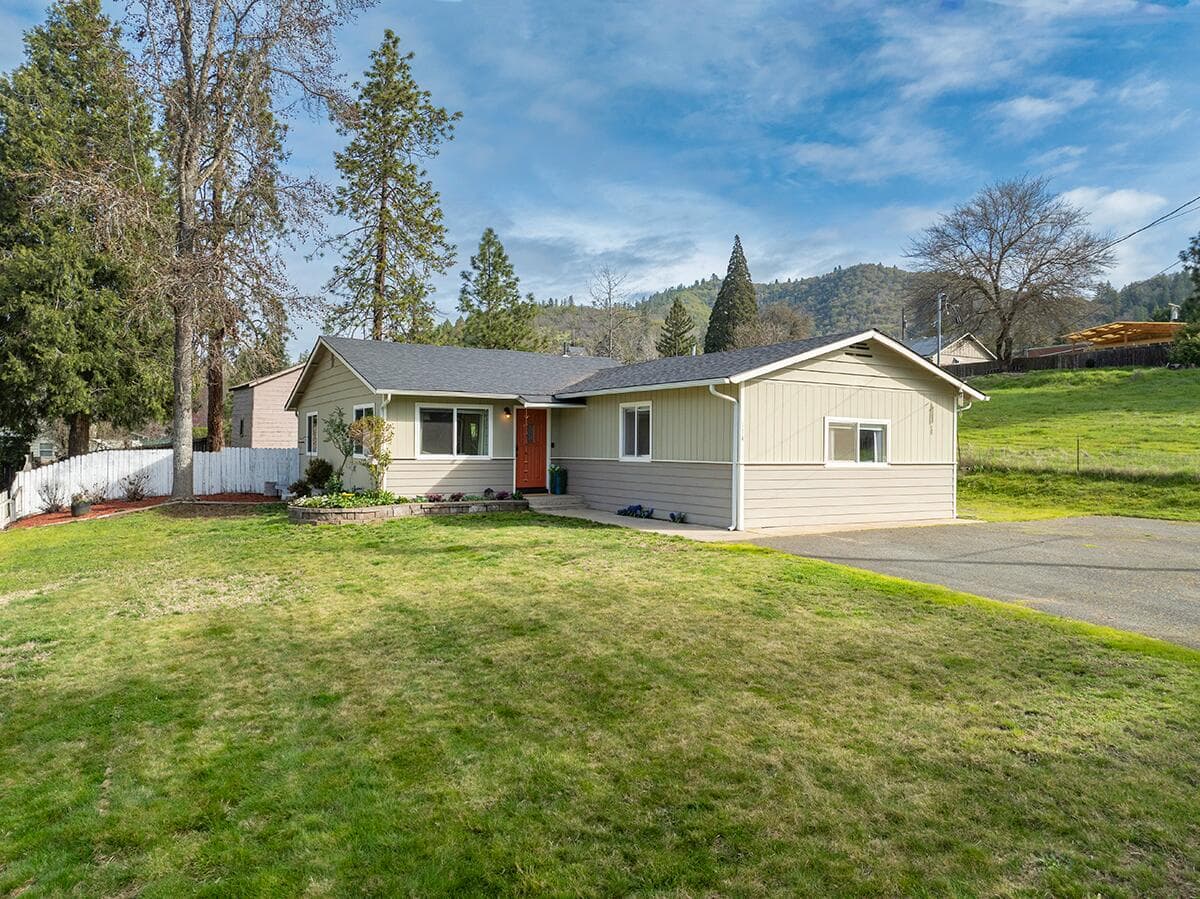 114 Short, Rogue River, 97537