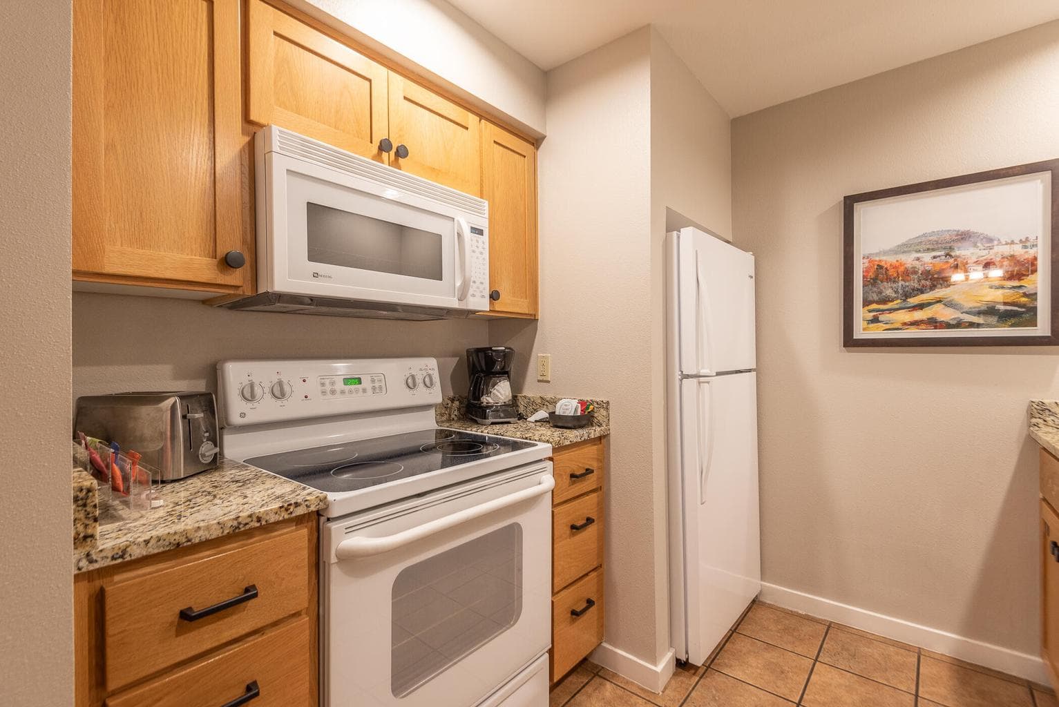 Photo of 18575 SW Century Drive 6 of 33