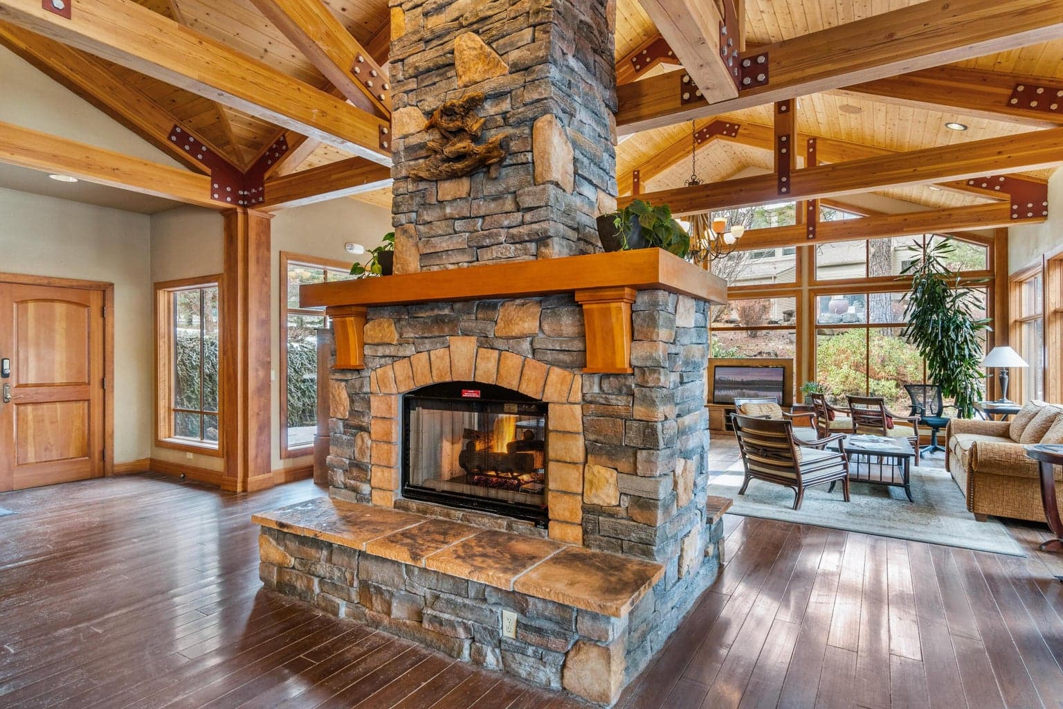 Photo of 18575 SW Century Drive 19 of 33