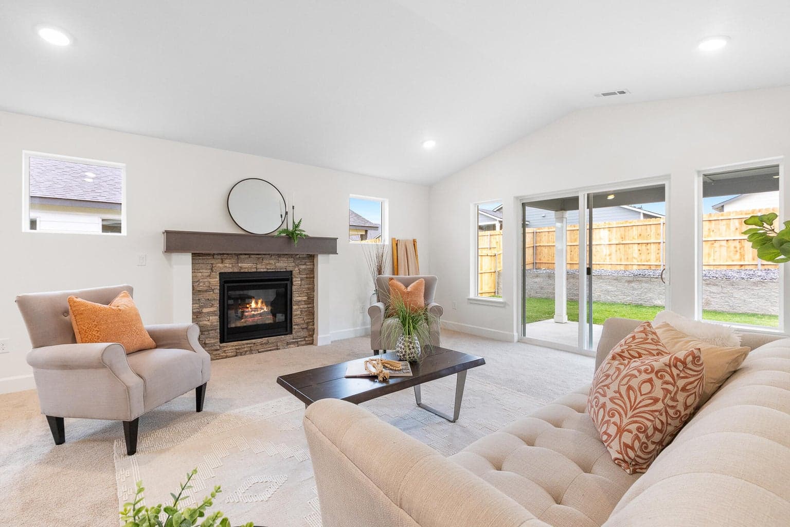 Photo of 1483 NW Willow Parkway Road 10 of 23