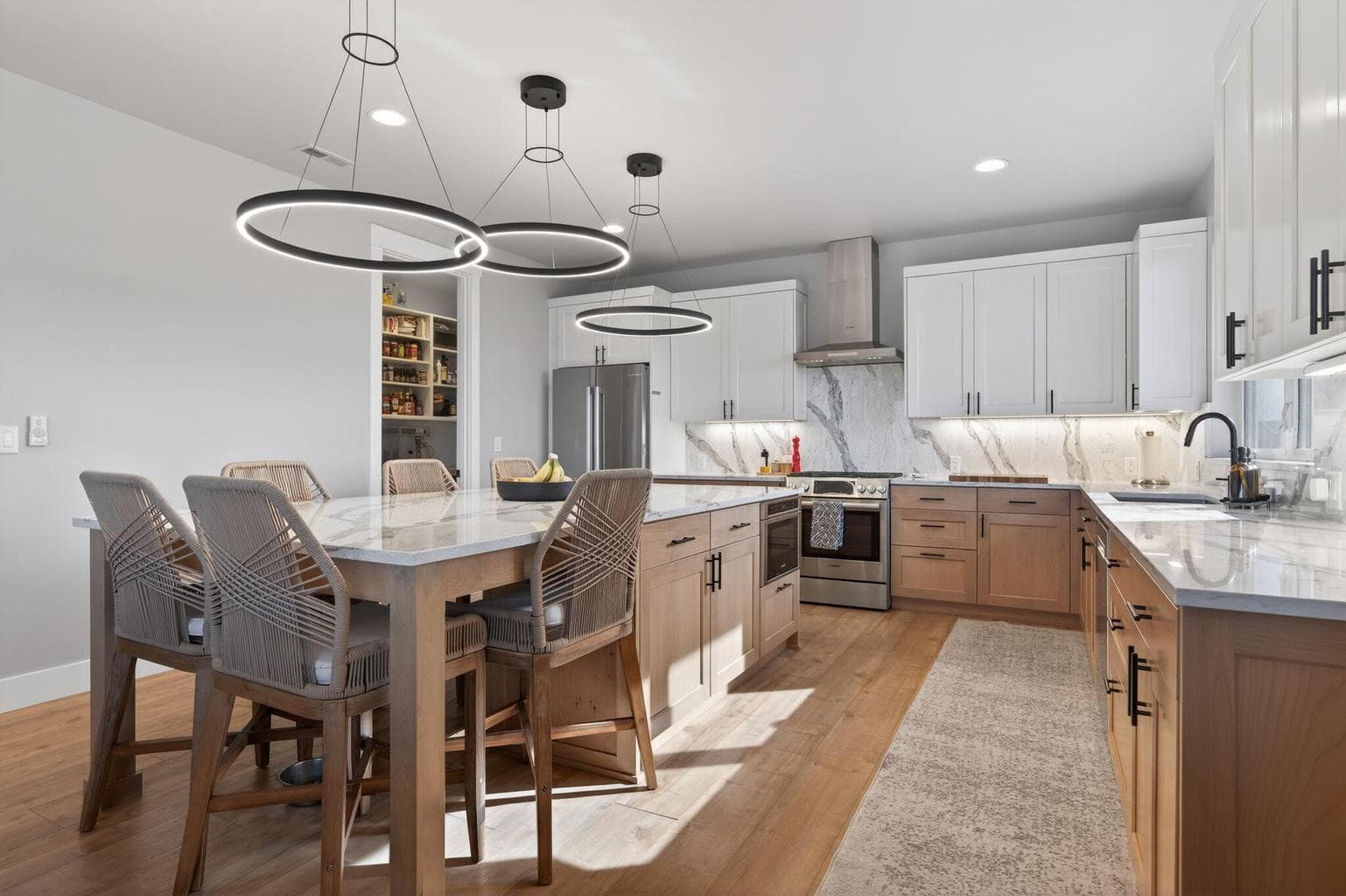 Photo of 3781 SW 43rd Street 18 of 58