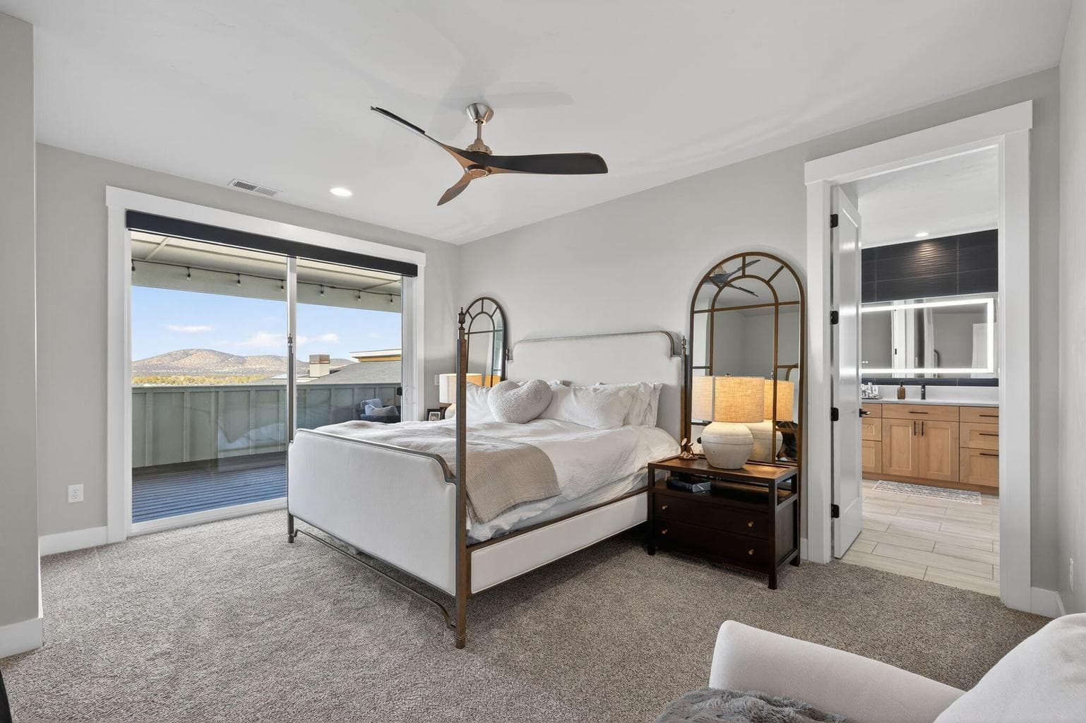 Photo of 3781 SW 43rd Street 25 of 58