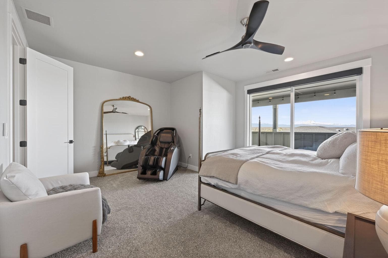 Photo of 3781 SW 43rd Street 26 of 58