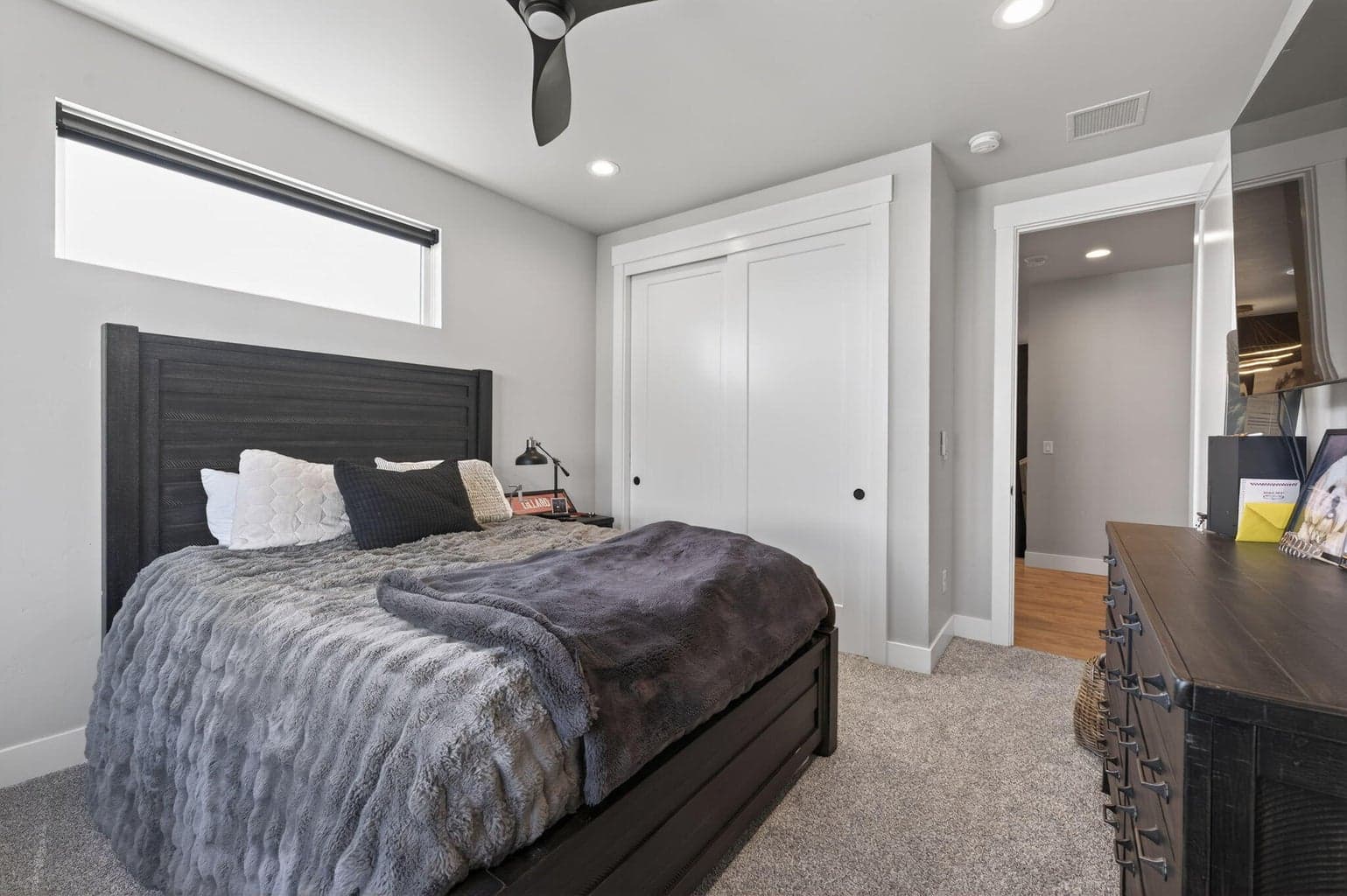 Photo of 3781 SW 43rd Street 29 of 58