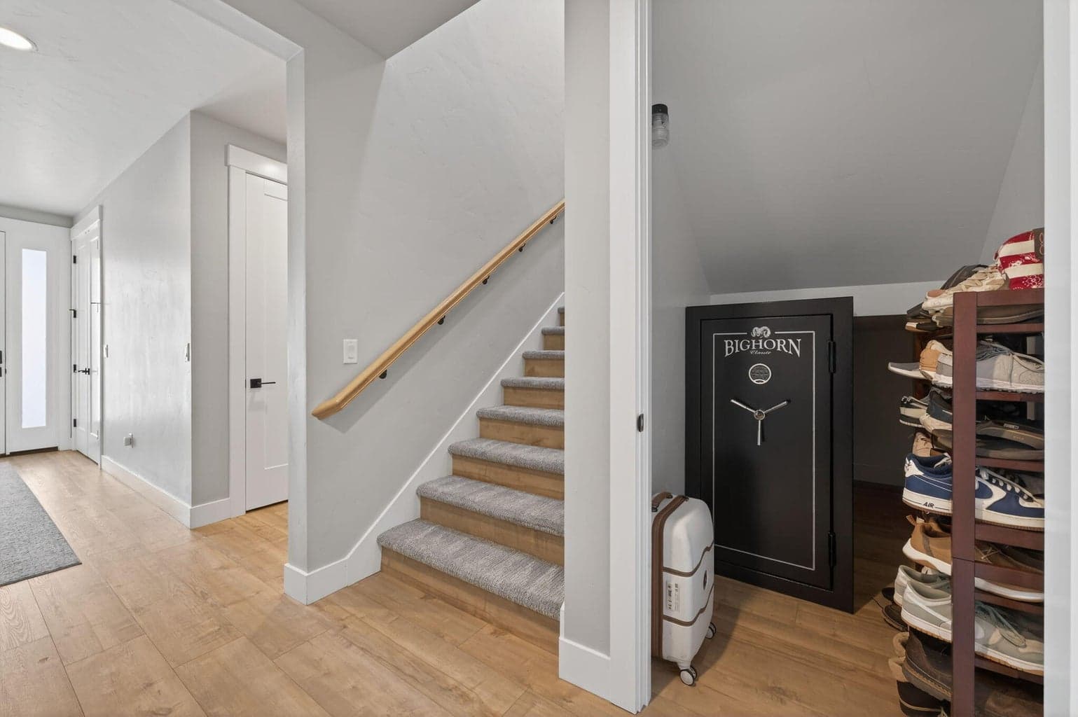 Photo of 3781 SW 43rd Street 34 of 58