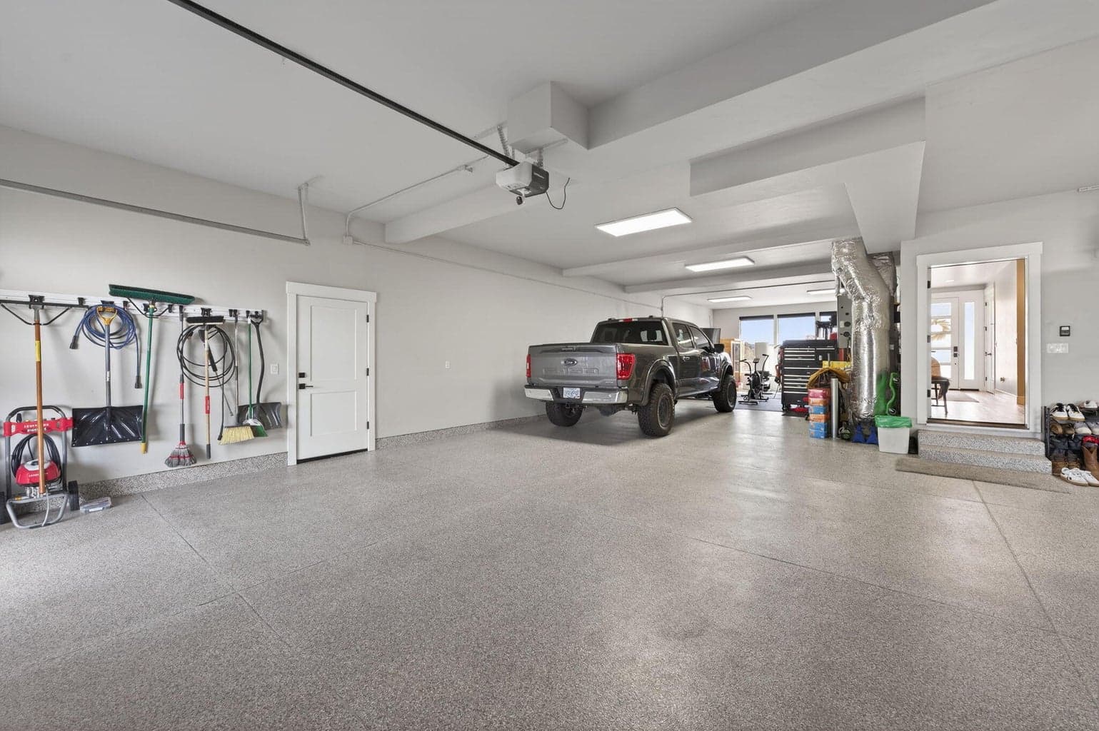 Photo of 3781 SW 43rd Street 50 of 58