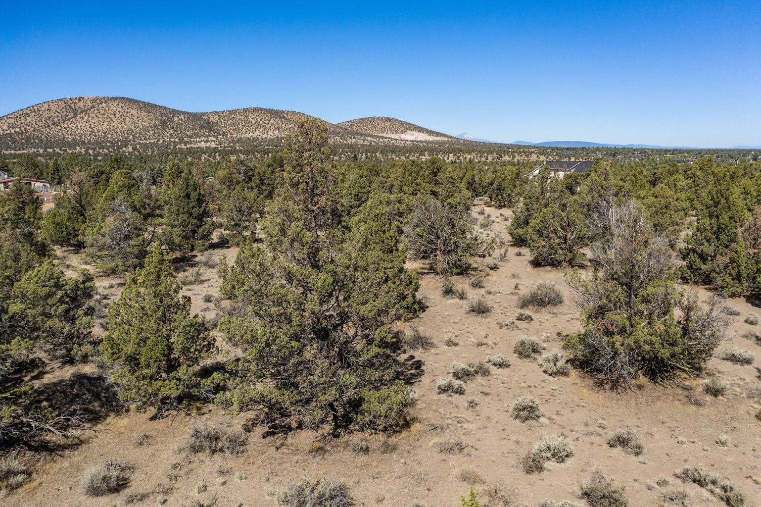 Future second story offers peek-a-boo Cascade Mountain views.