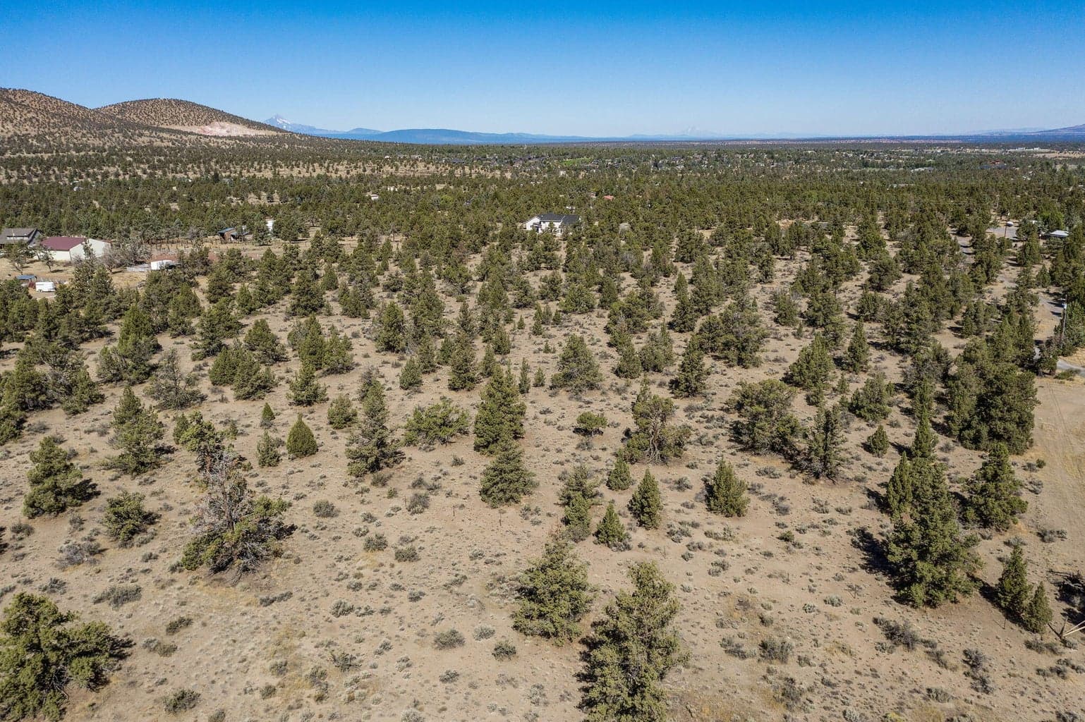 Future second story offers peek-a-boo Cascade Mountain views.