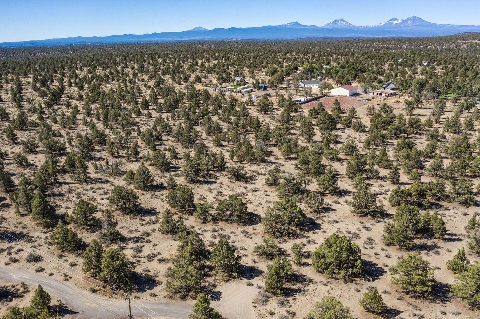 Future second story offers peek-a-boo Cascade Mountain views.