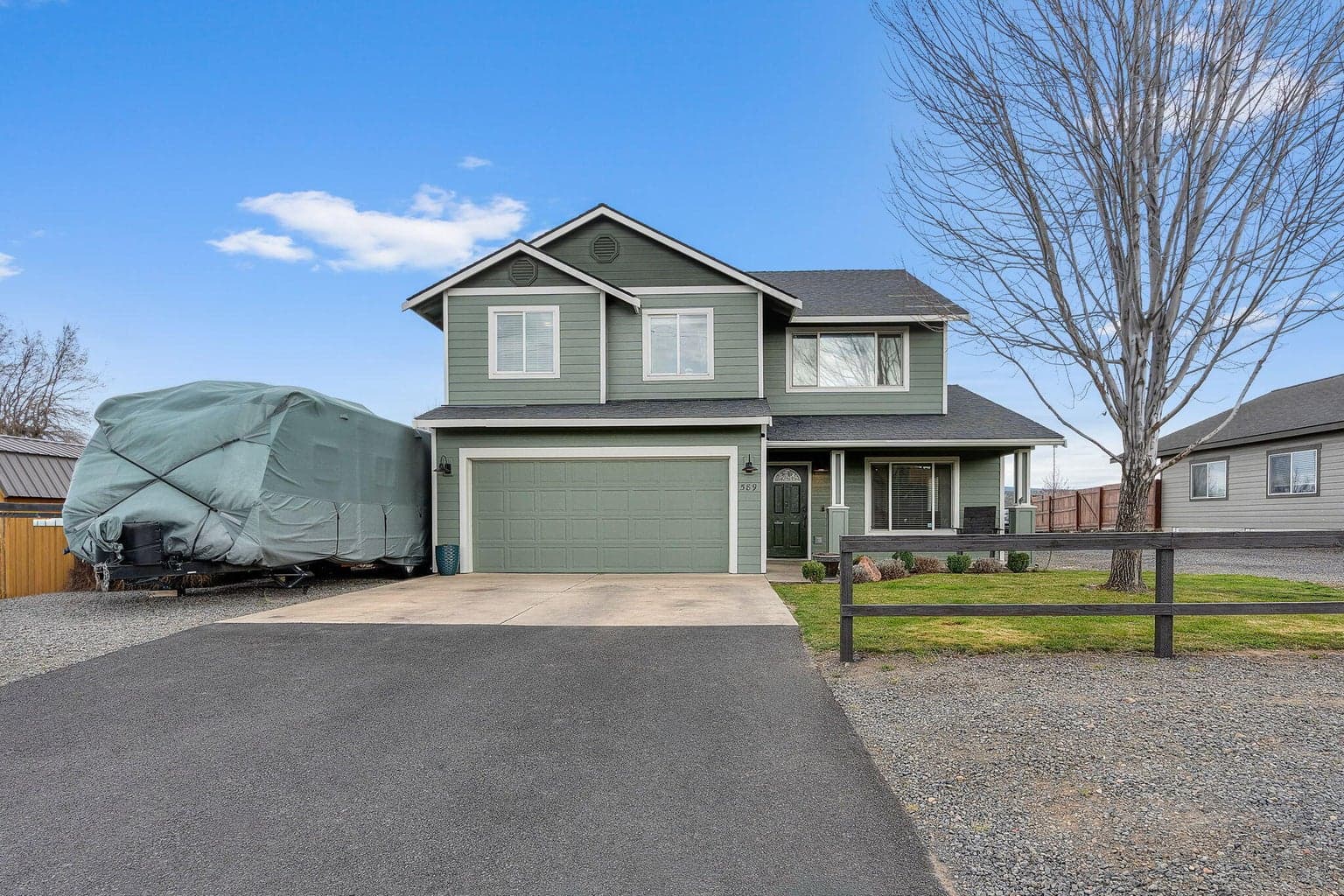Photo of 589 10th 1 of 38
