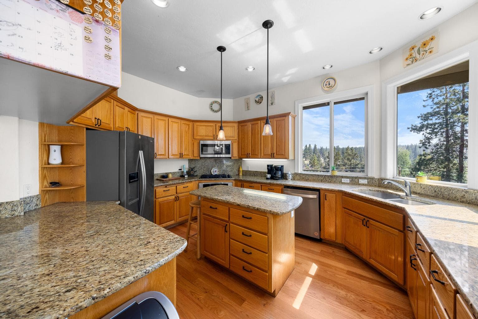 Great kitchen for cooking or entertaining.